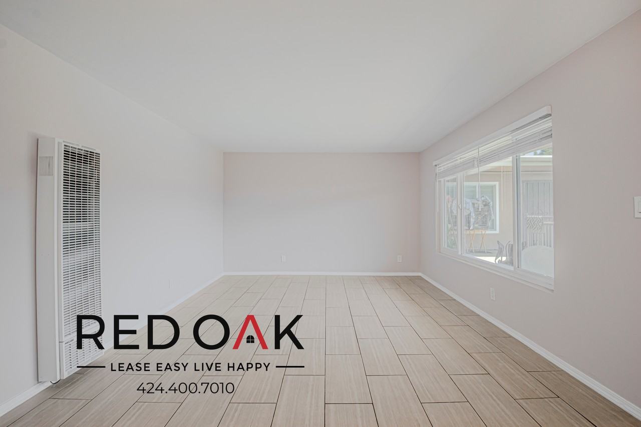 111 W Del Amo Blvd #15 - Photo 6 of 17