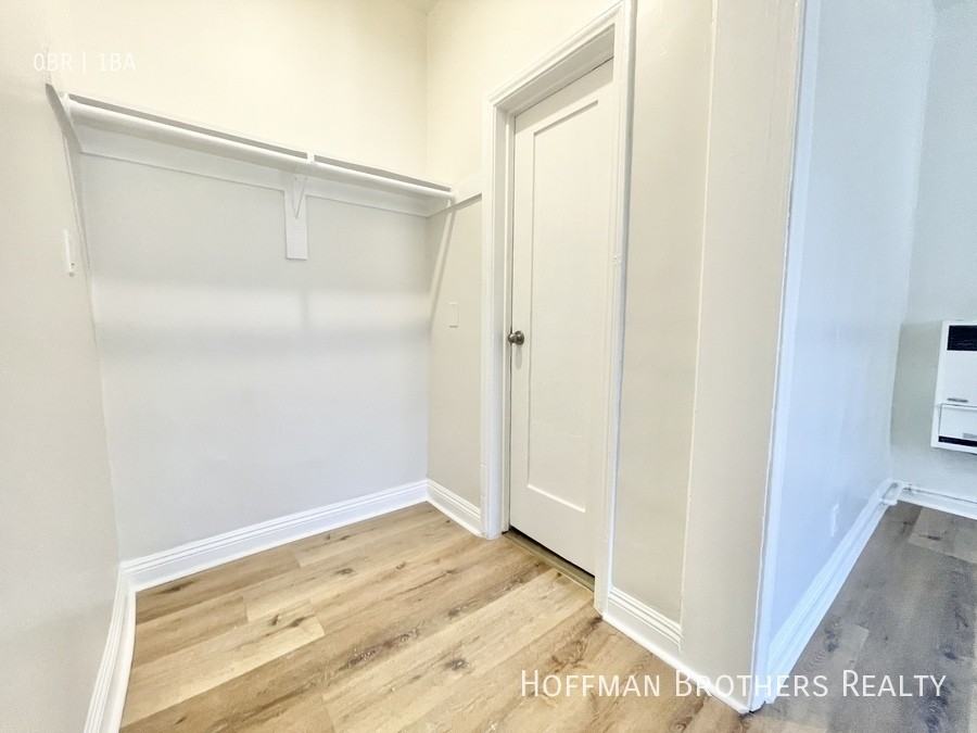 518 N Harvard Blvd #306 - Photo 5 of 6