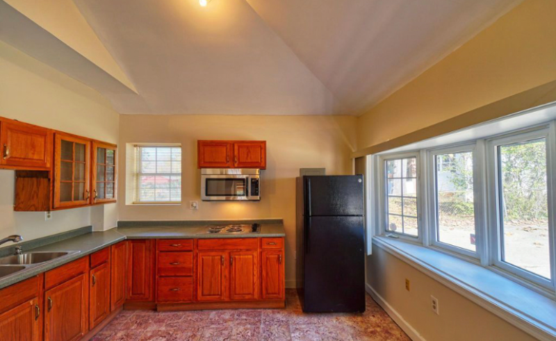 10215 Livingston Rd #A - Photo 7 of 8