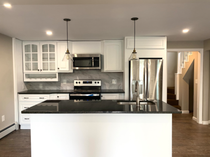 205 West St #3 - Photo 2 of 12