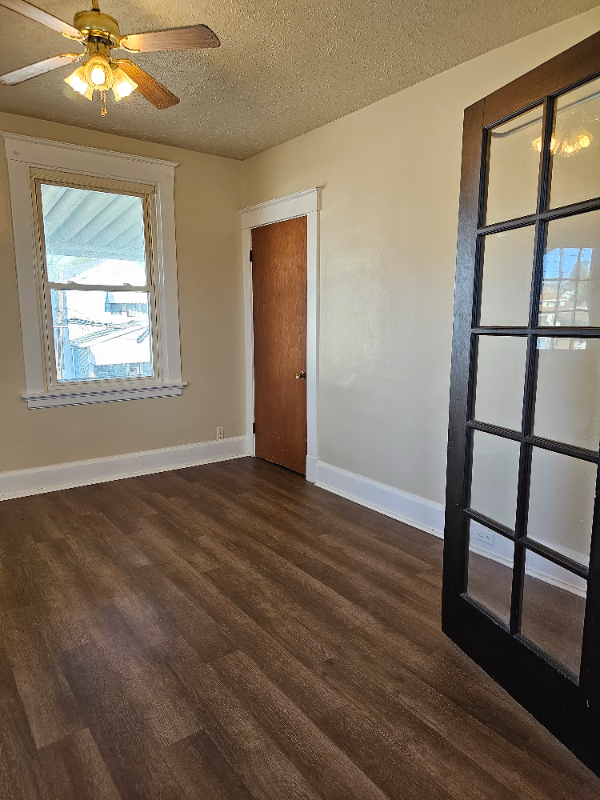 5257 Rolston Ave #2 - Photo 4 of 19