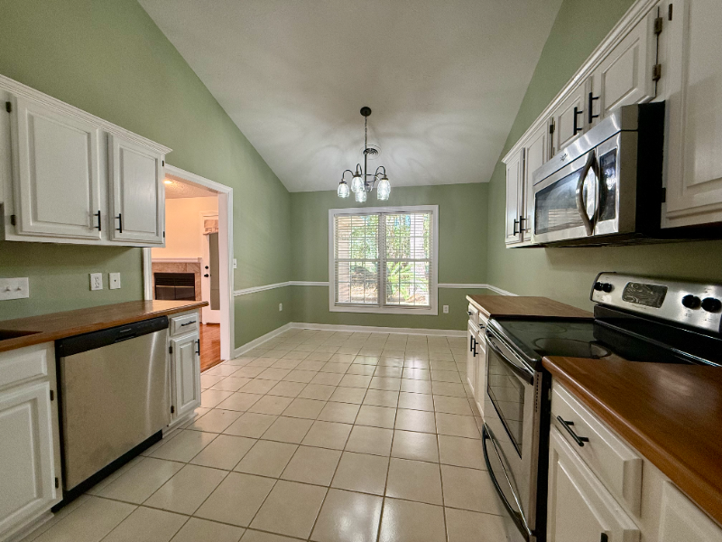 9511 Indigo Club Dr - Photo 6 of 20