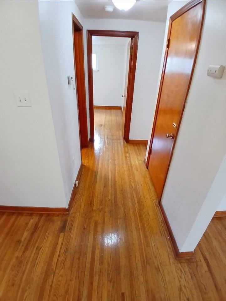 3422 Steele St - Photo 5 of 20