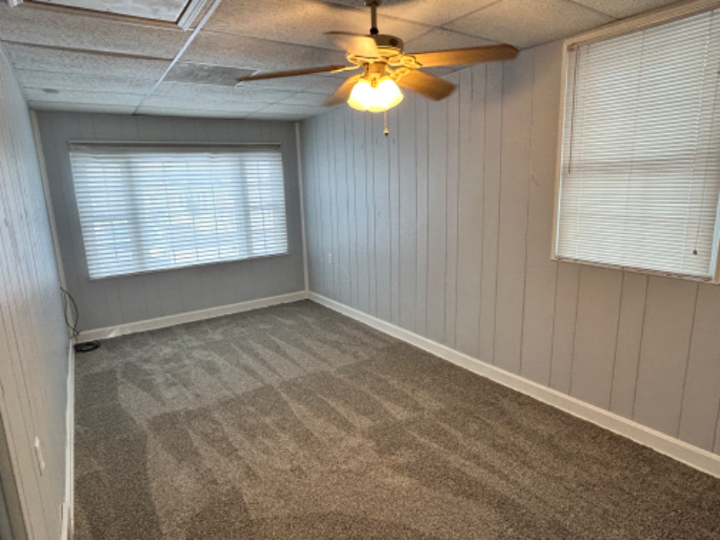 1204 Dogoon Dr - Photo 2 of 12