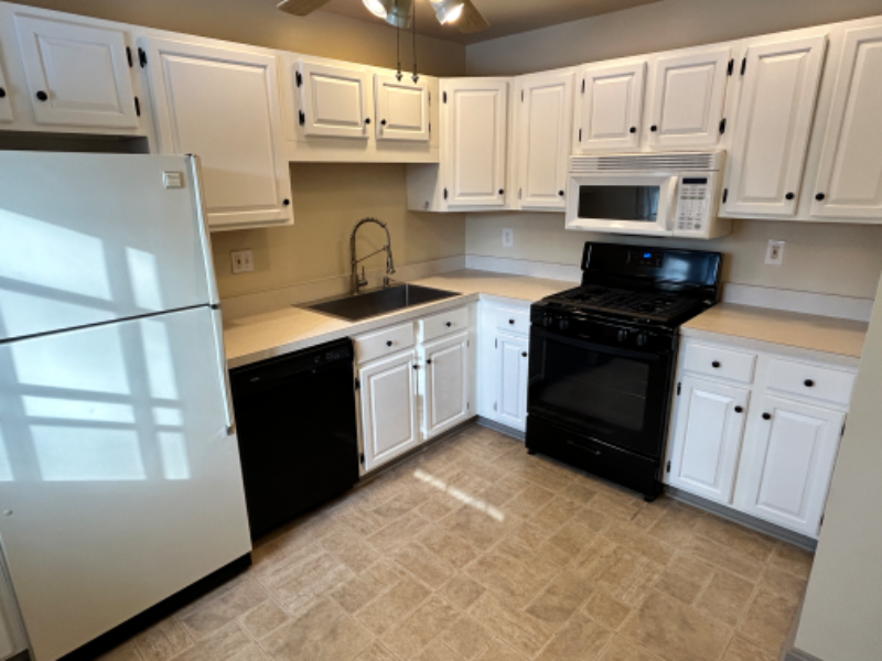 1204 Dogoon Dr - Photo 5 of 12