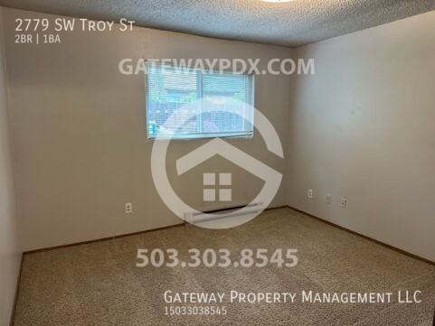 2779 Sw Troy St - Photo 5 of 17