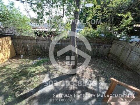 10746 Se Holgate Blvd - Photo 5 of 12