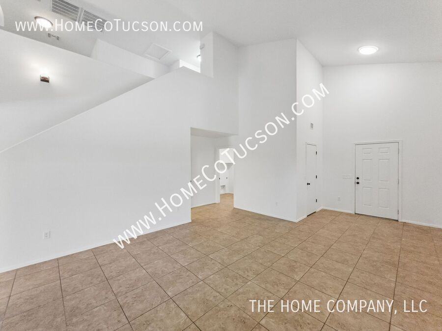 14360 N Fragile Clay Ave - Photo 5 of 50