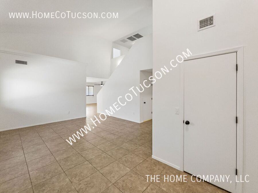 14360 N Fragile Clay Ave - Photo 7 of 50