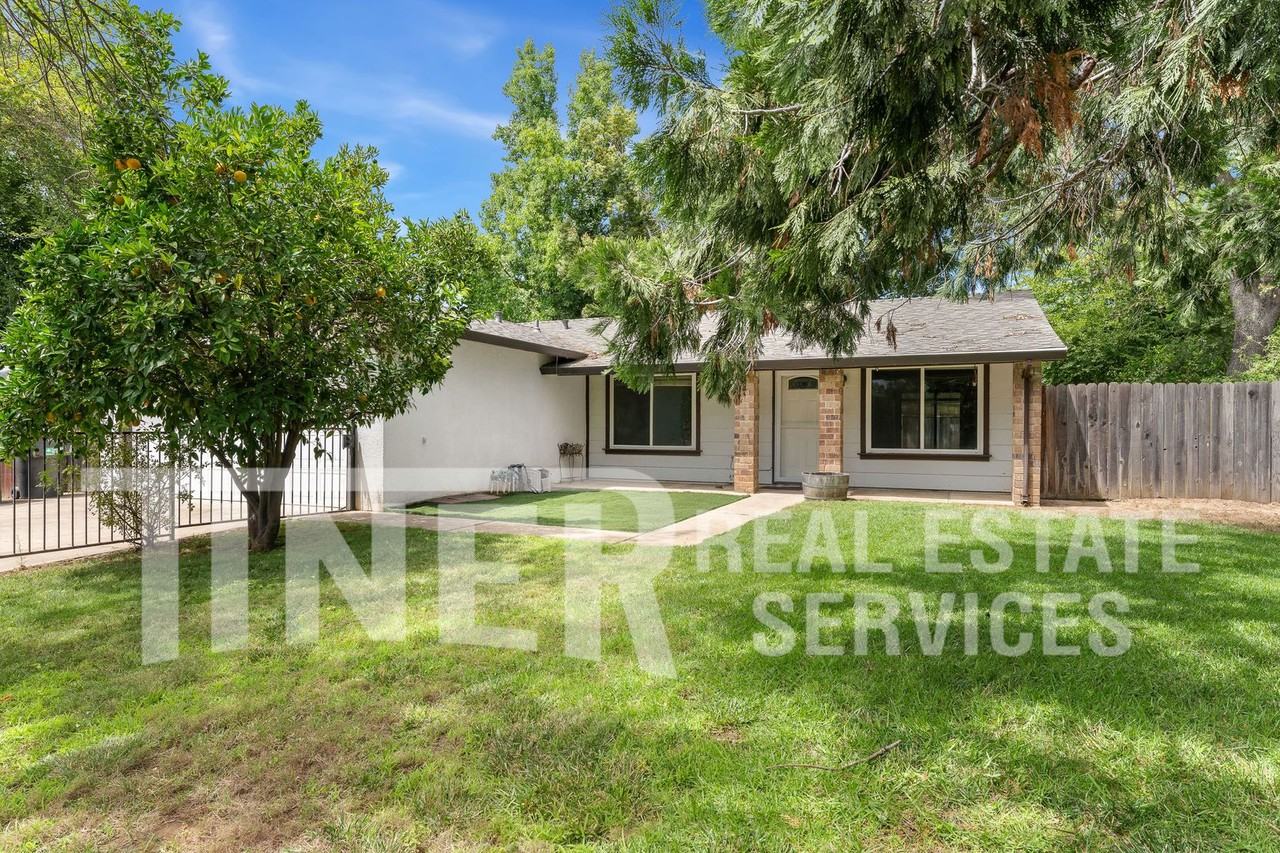 8950 Salmon Falls Dr - Photo 5 of 21