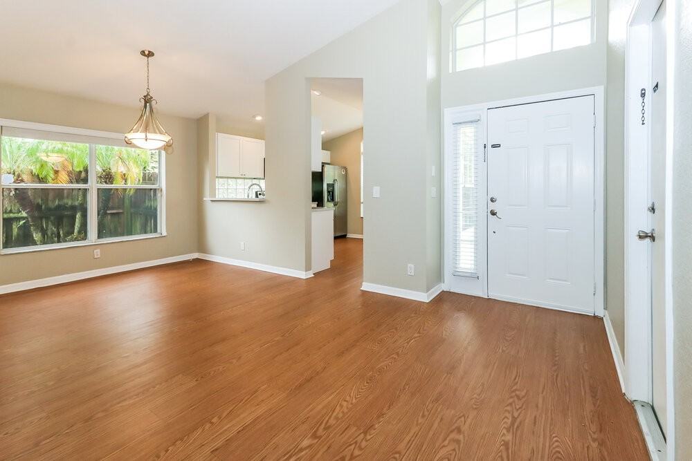 6285 Lauderdale St - Photo 6 of 16