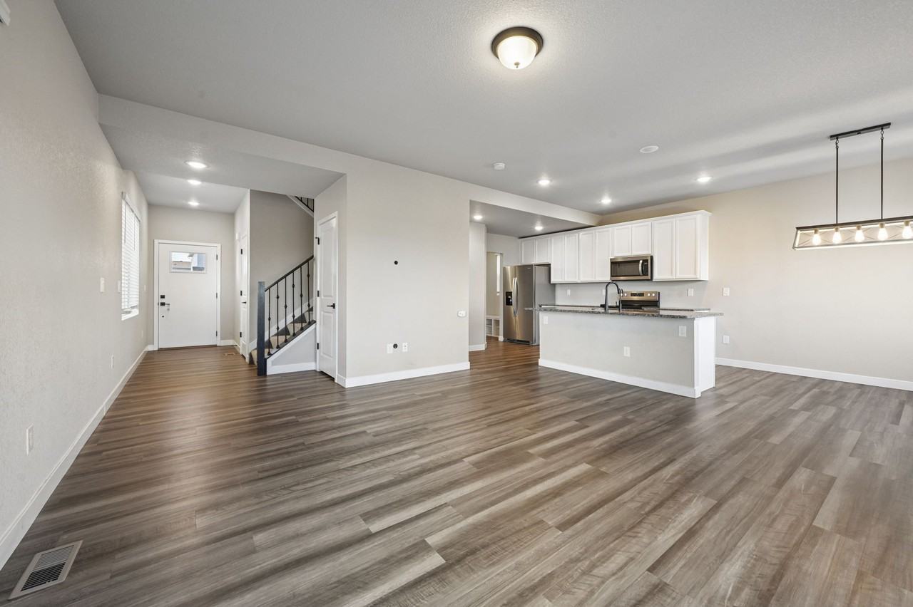 11197 House Finch Ln #1 - Photo 4 of 25