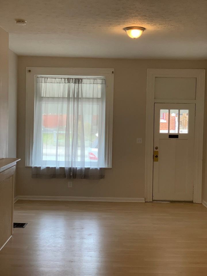 1414 N Franklin St - Photo 7 of 20