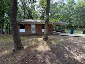 114 Oak Spring Ln - Photo 1 of 1