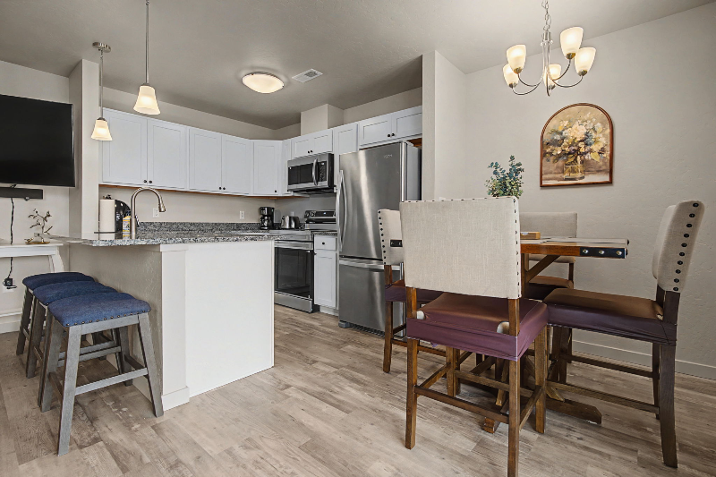 2350 Glen Canyon Ave #B - Photo 5 of 20