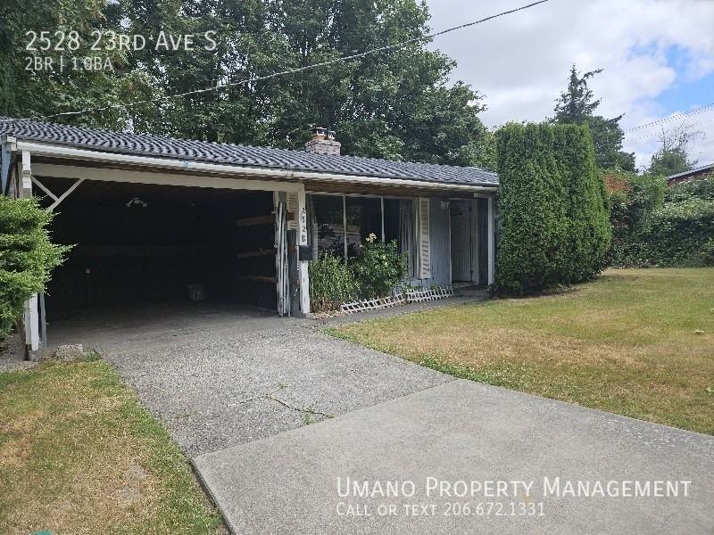 2528 23rd Ave S - Photo 2 of 24
