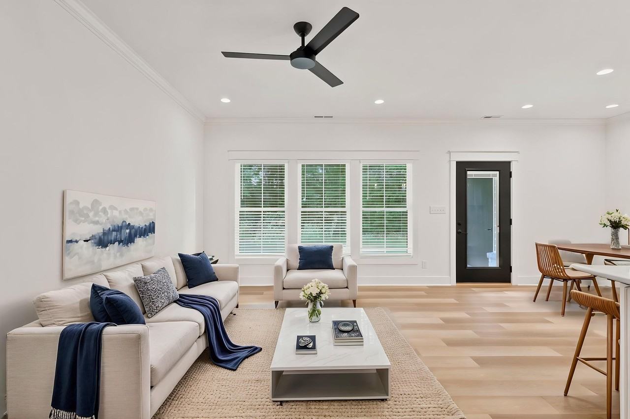 149 Luke Ct - Photo 3 of 40