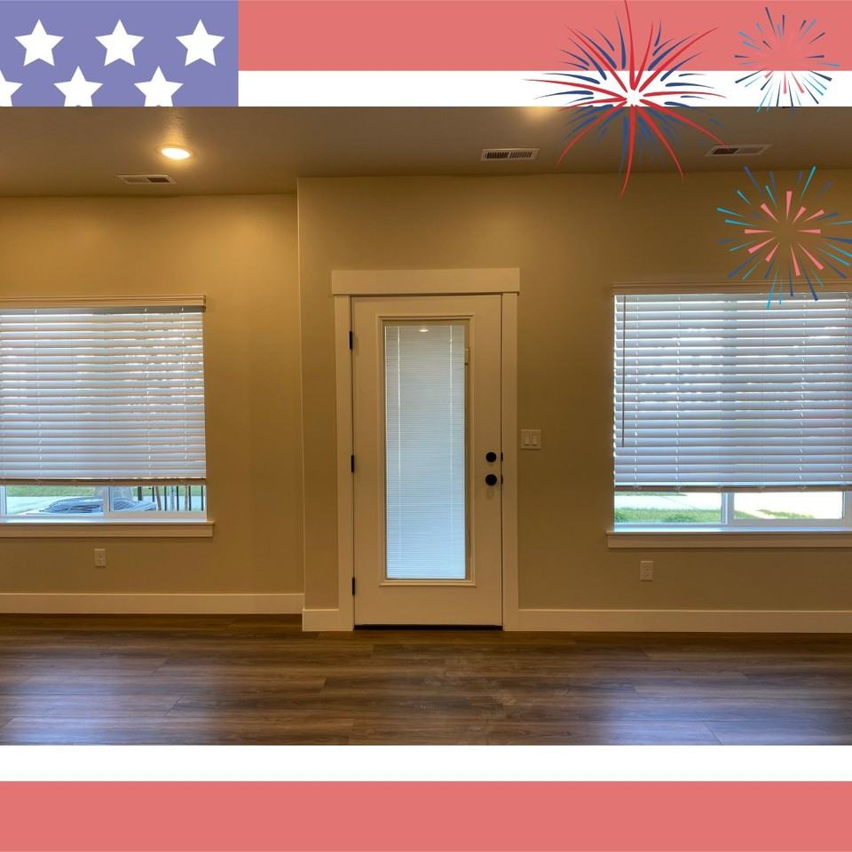 3130 Ne - Photo 4 of 12