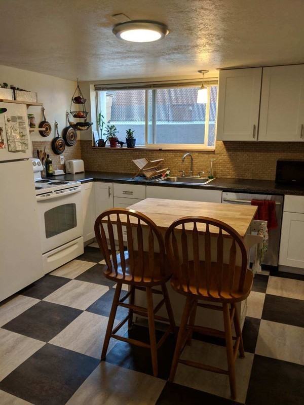861 E Downington Ave - Photo 5 of 25