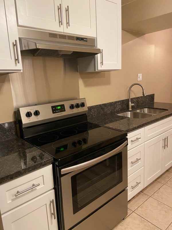 1605 W Frankie Cir #2 - Photo 5 of 29