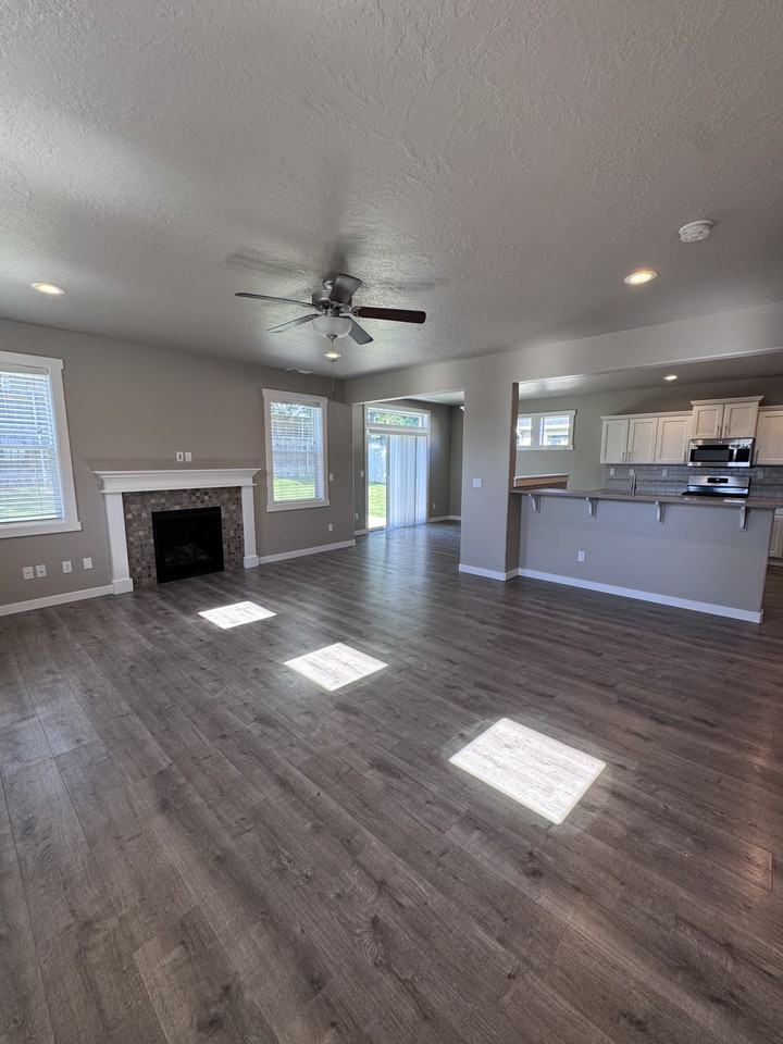 9543 Goldenpond Ct #1 - Photo 4 of 21