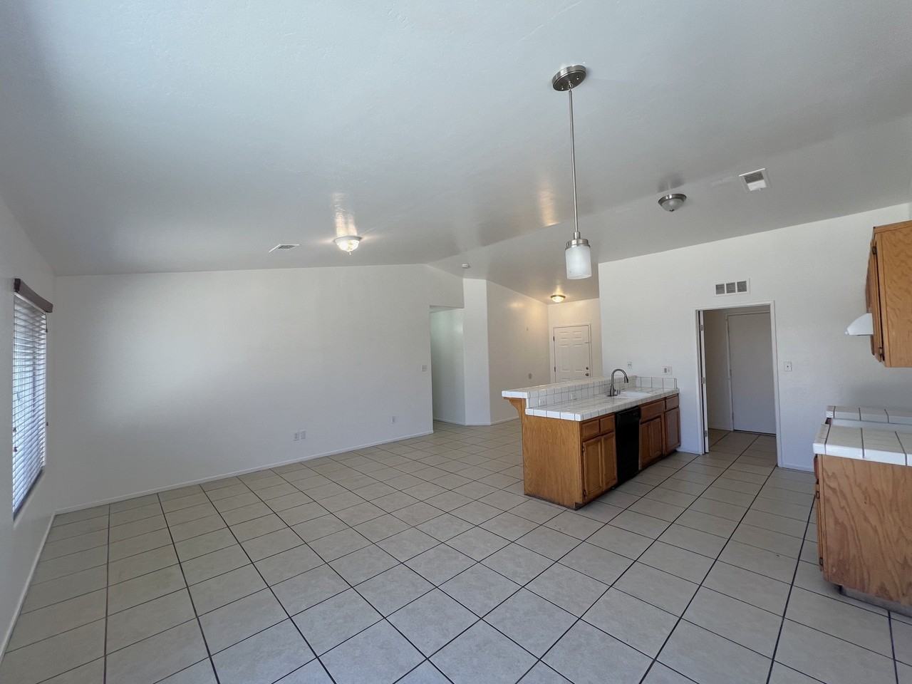 1408 Interlaken Dr #1 - Photo 7 of 17
