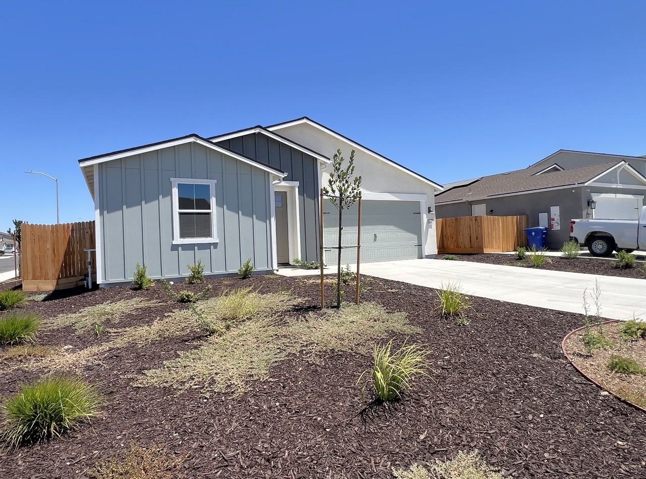 8234 March Violets Ave #1 - Photo 2 of 25