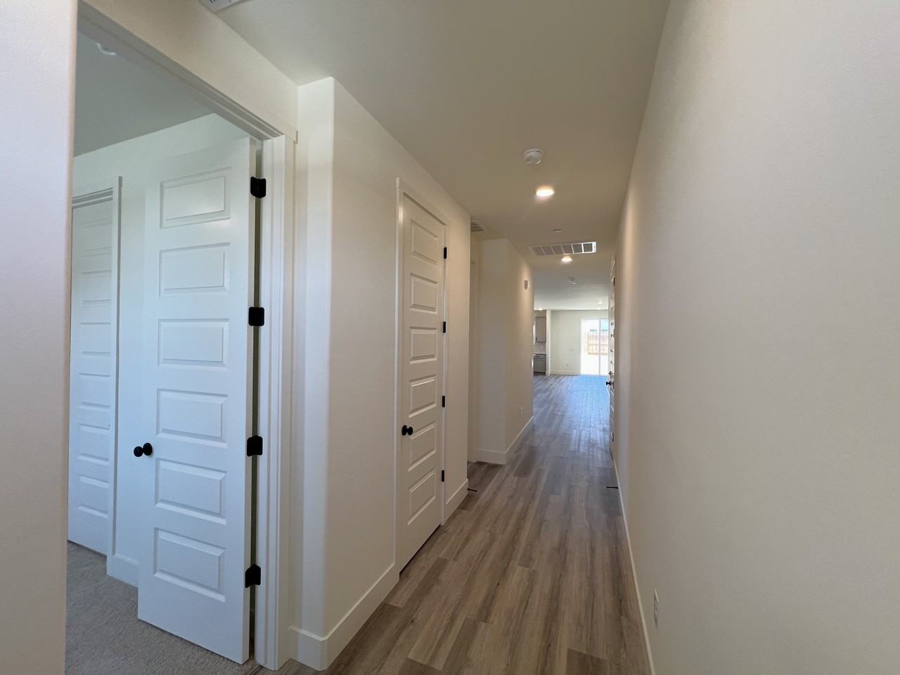 8234 March Violets Ave #1 - Photo 4 of 25