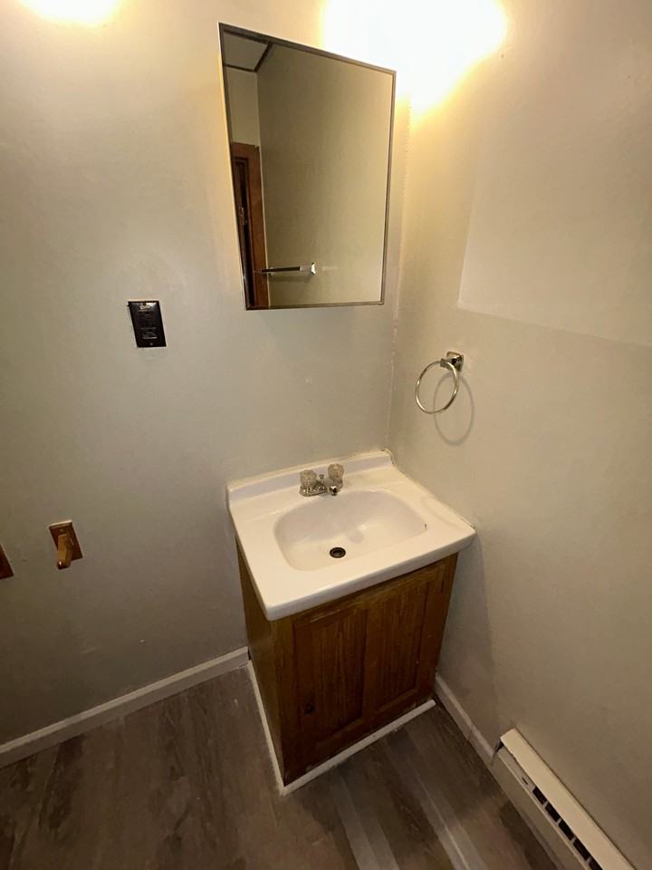 131 Wood St #206 - Photo 7 of 7