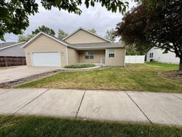 featured image of 351 Springfield Dr