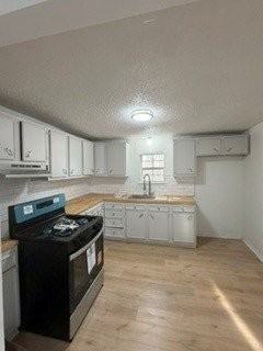 3216 2nd St - Photo 3 of 9