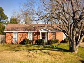 1149 Oakbrook Dr - Photo 1 of 1