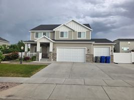 featured image of 73 W Hillside Dr