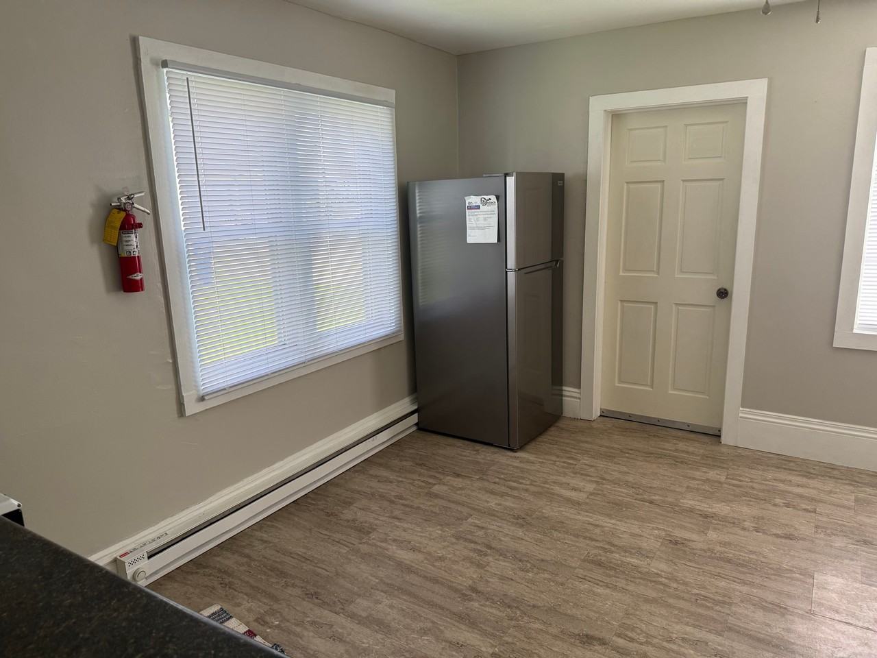 1214 Sherburne Ave #1 - Photo 4 of 10