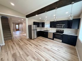 621 Pear St - Photo 1 of 1