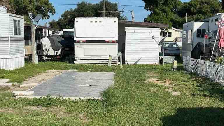 9751 Srw #LOT - Photo 3 of 3