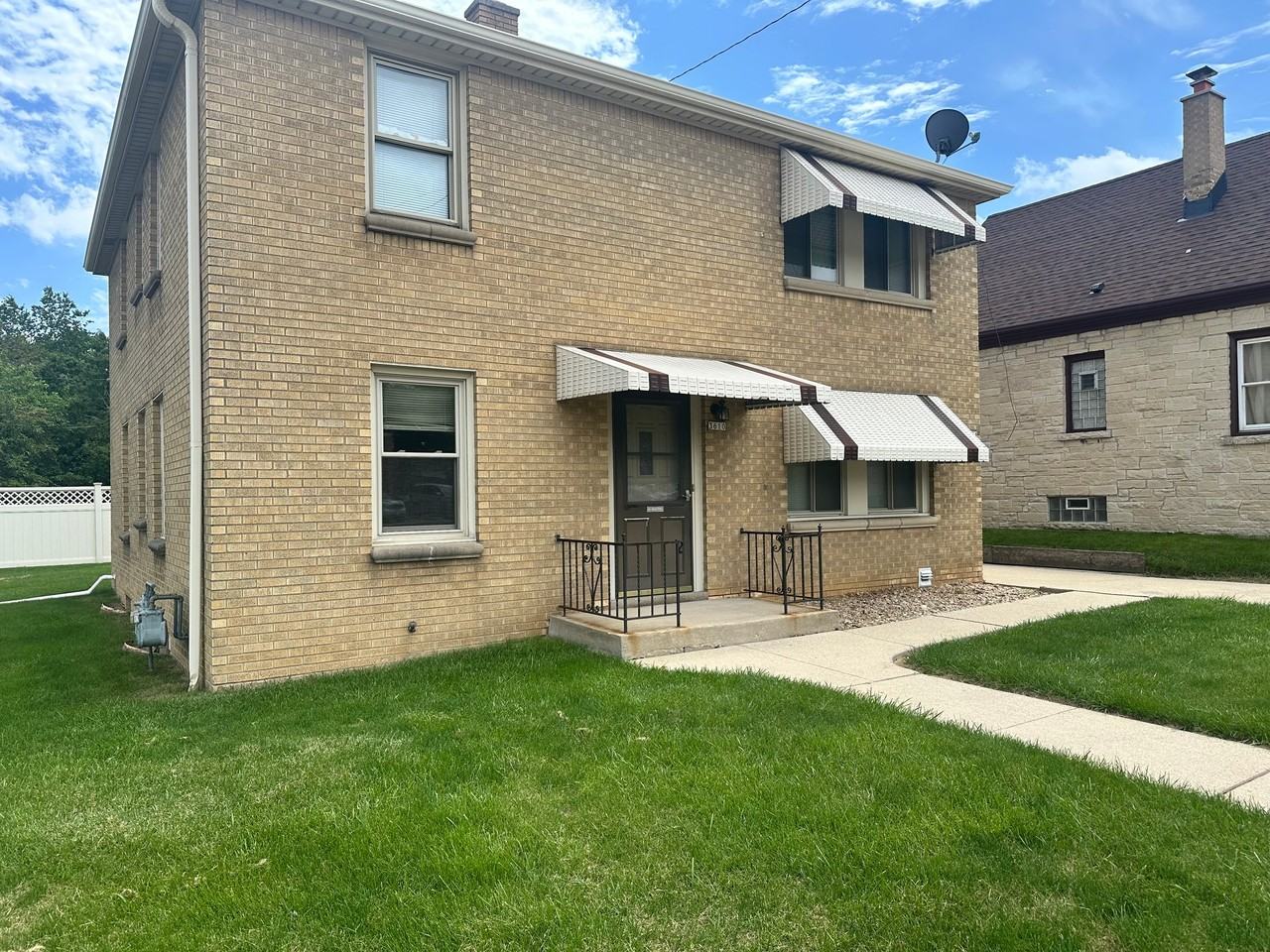 3610 S Howell Ave #1 - Photo 3 of 16
