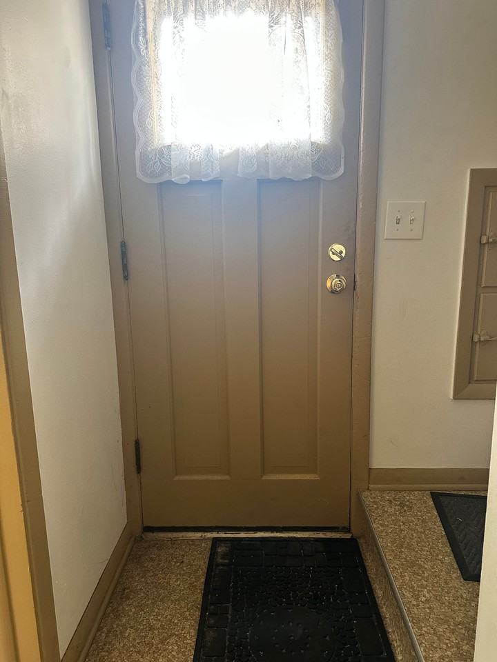3610 S Howell Ave #1 - Photo 4 of 16
