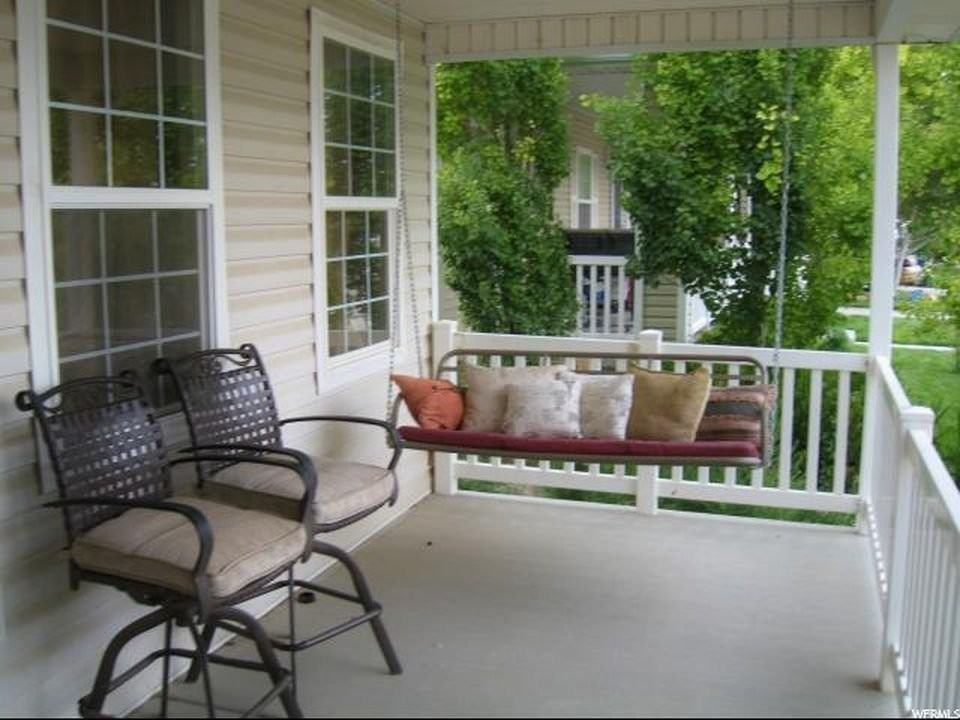 4169 Nw Pinion Cir - Photo 2 of 20