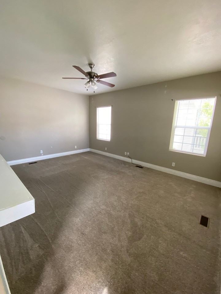 4169 Nw Pinion Cir - Photo 6 of 20