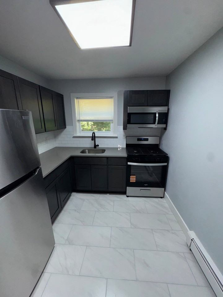175 South St - Photo 4 of 20