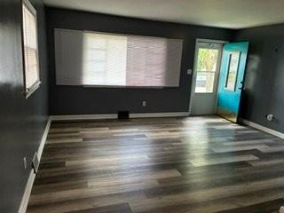 898 Weldon Ave - Photo 7 of 7