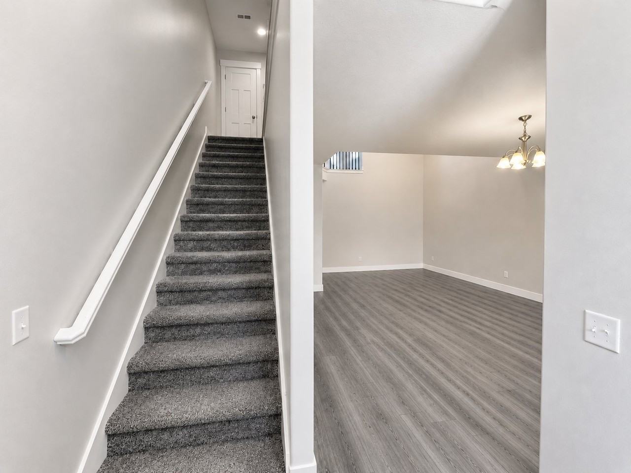 4492 W Watchmen Way - Photo 3 of 20