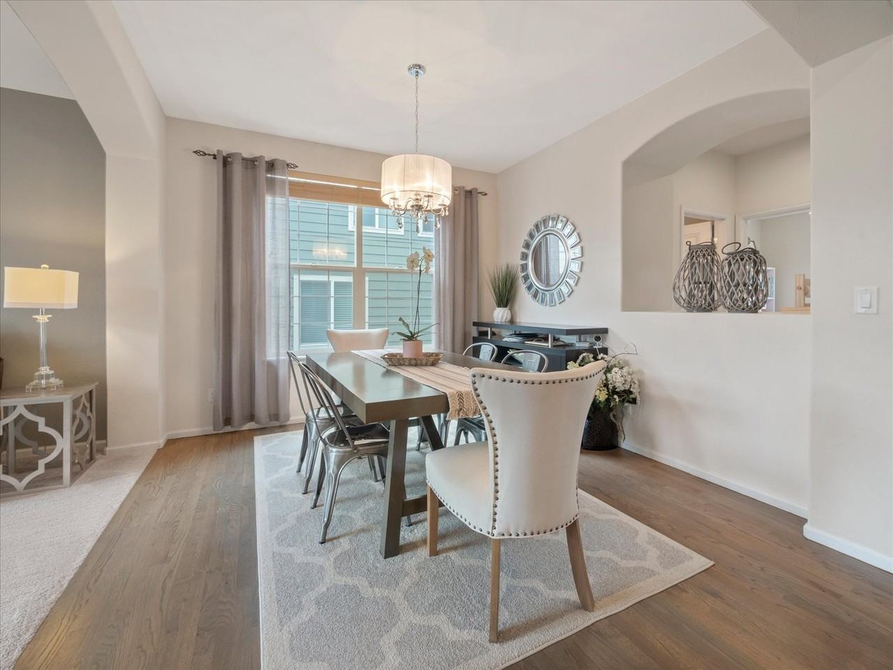 1048 Orion Way - Photo 5 of 20