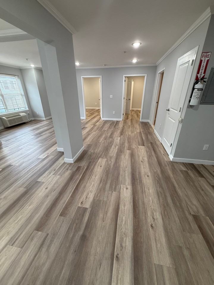113 12th Ave #201 - Photo 3 of 14