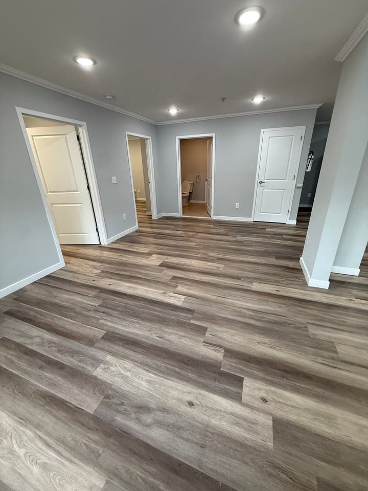 113 12th Ave #201 - Photo 7 of 14