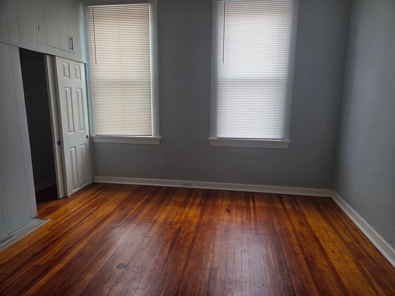 1909 Tours St #1 - Photo 4 of 6