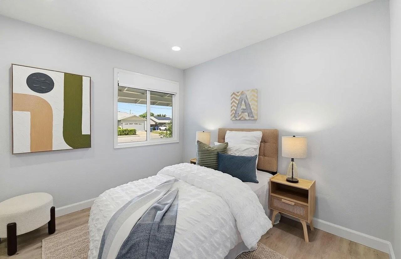 36023 Pizarro Dr - Photo 4 of 19