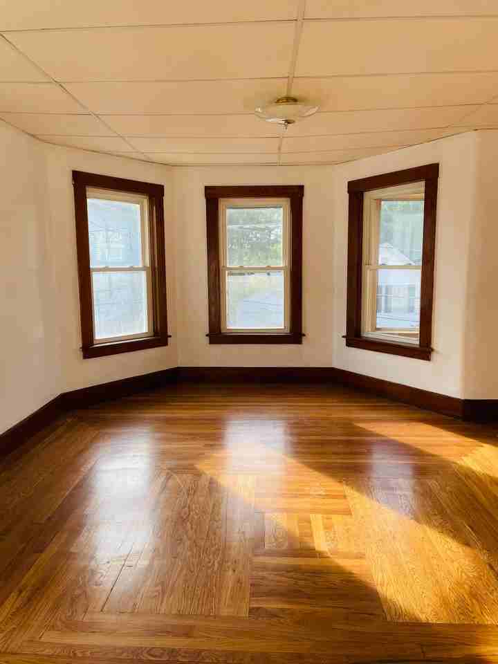 51 Elm St #2 - Photo 3 of 11