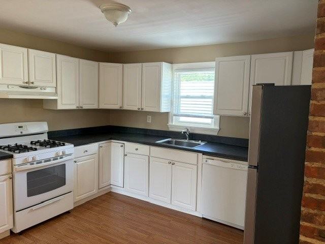 126 S Haviland Ave #2ndFL - Photo 2 of 11